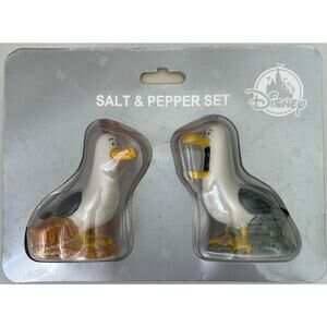 Disney Parks Finding Nemo Seagulls Salt & Pepper Shaker Set Brand NEW SEALED